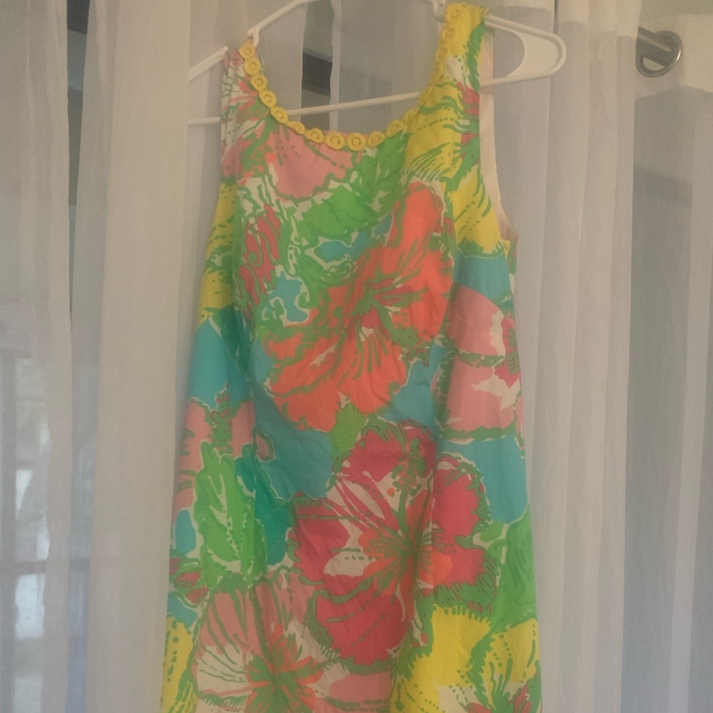 Lilly size 6 dress. Multi color